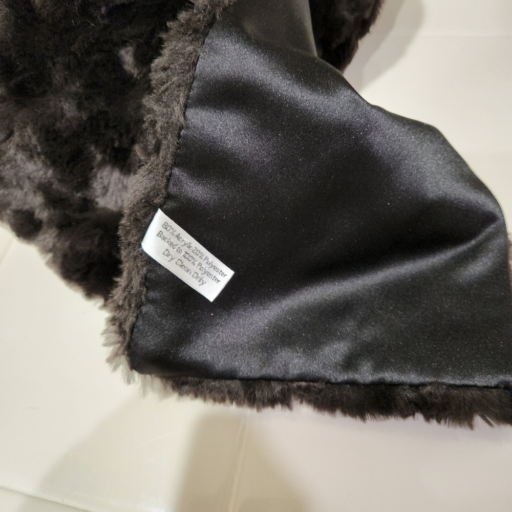 Vtg. Elegant 90's Dark Brown Faux Fur Vintaged Inspired Scarf - Picture 3 of 5